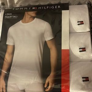 Tommy Hilfiger crew neck shirt